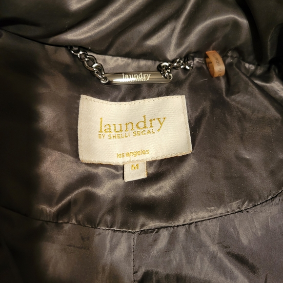 Laundry By Shelli Segal Women's Puffer Jacket with Fur Hood - Silver - Picture 7 of 16